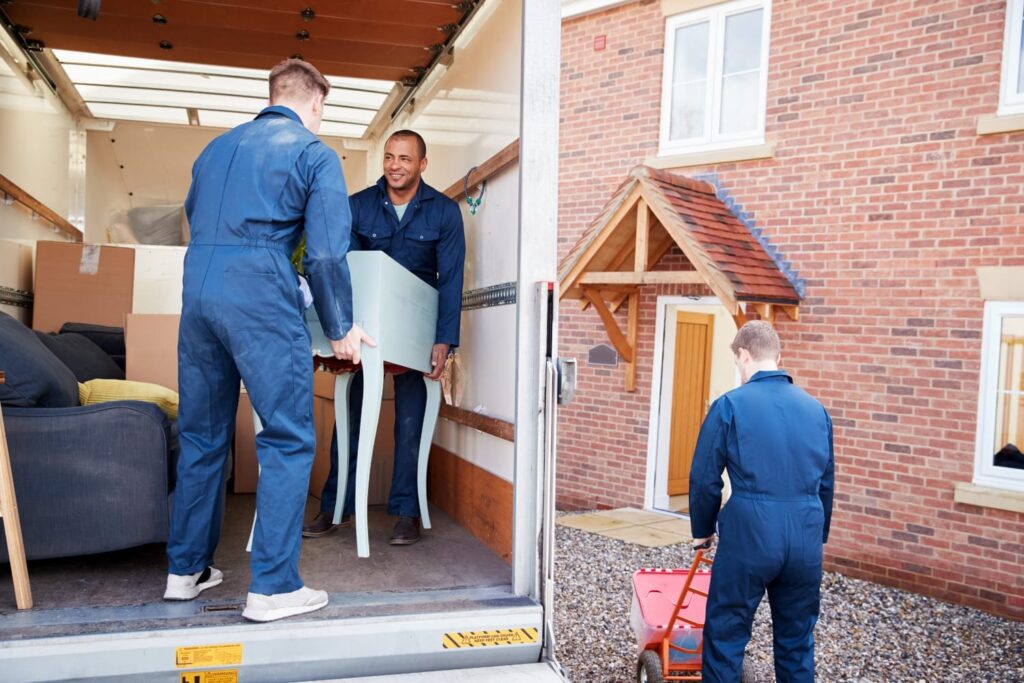 Ottawa moving company moving desk